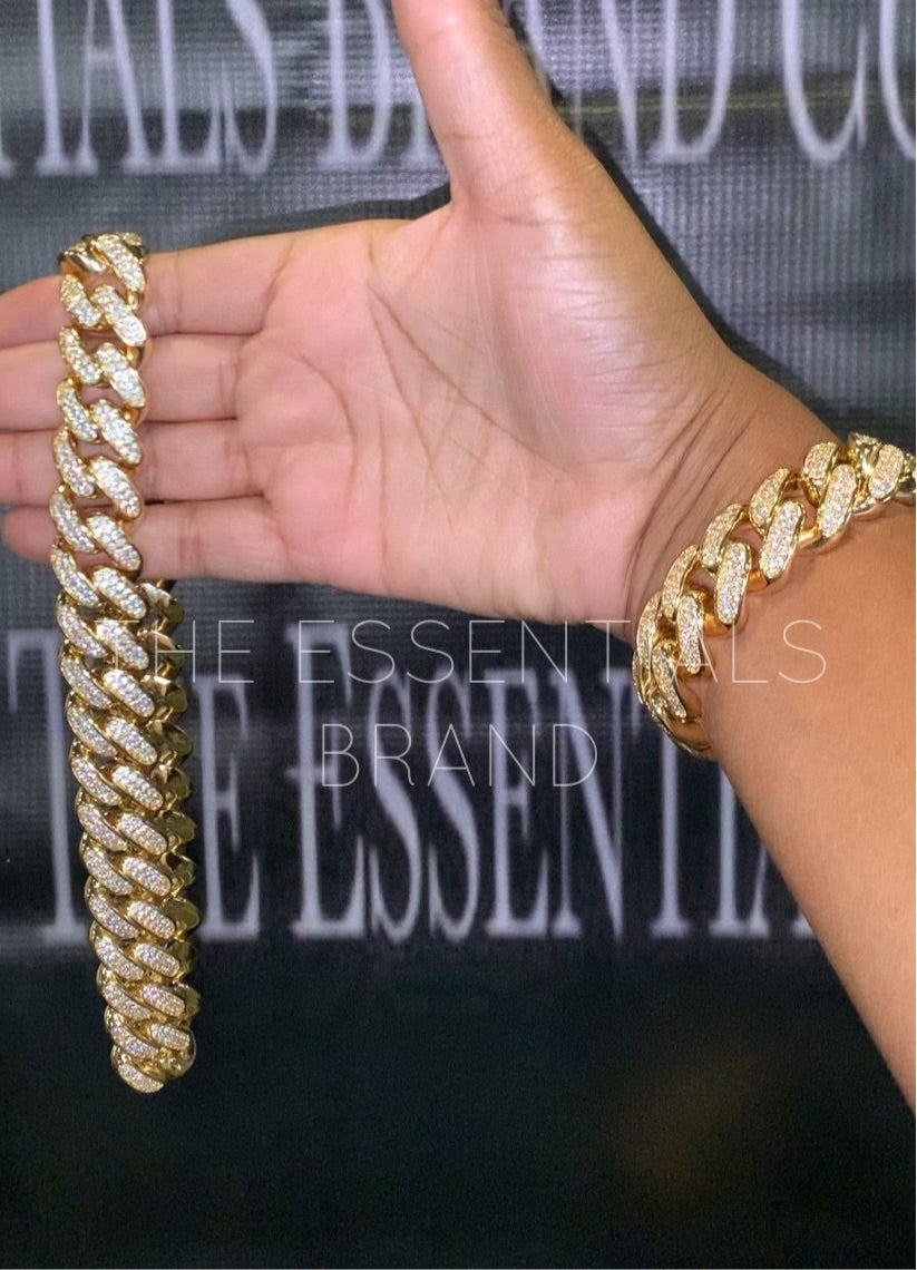 The Large Cuban Bracelet