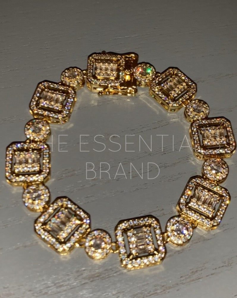 The XOXO Bracelet