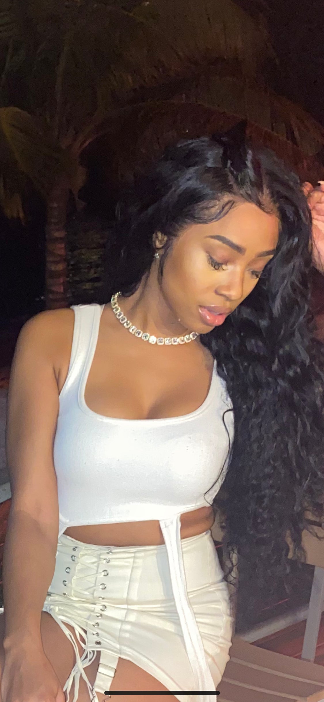 The Cluster Necklace